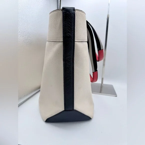 Coach Marvel Jes Tote Carol Danvers Captain Marvel Limited Edition Leather 2902 - Picture 4 of 11